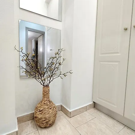 Selo Mani 아요스니콜라오스